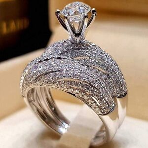 Elegant Silver Women's Ring